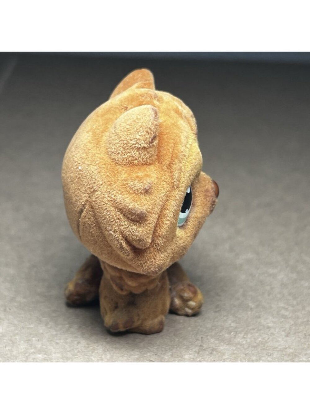 Littlest Pet Shop # 332 Flocked Chow Chow Dog Green Eyes Hasbro Authentic LPS - Picture 2 of 7